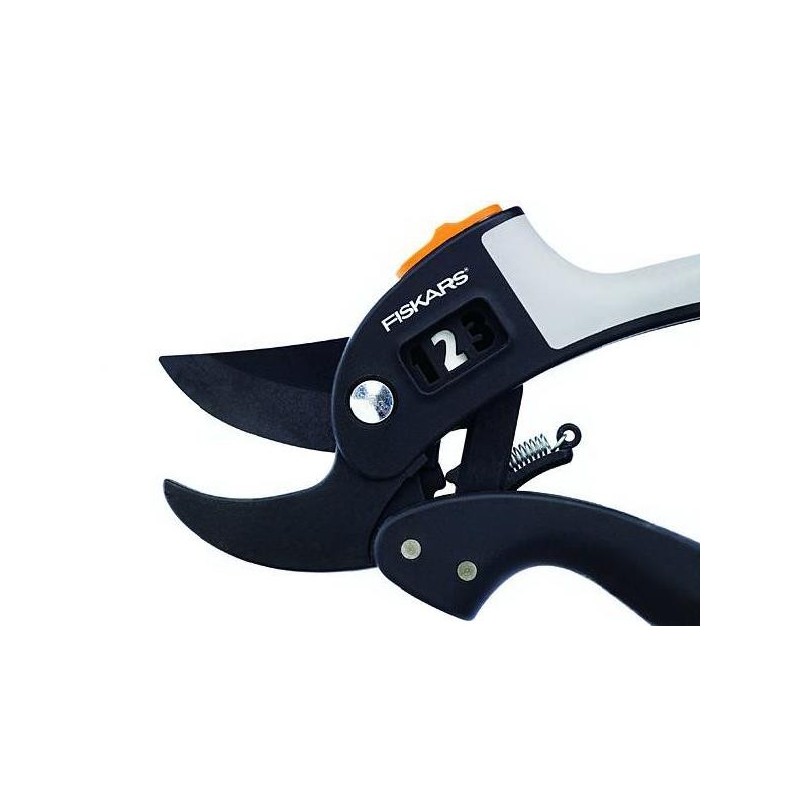 Sécateur Fiskars PowerStep™ à enclume Desjardins.fr